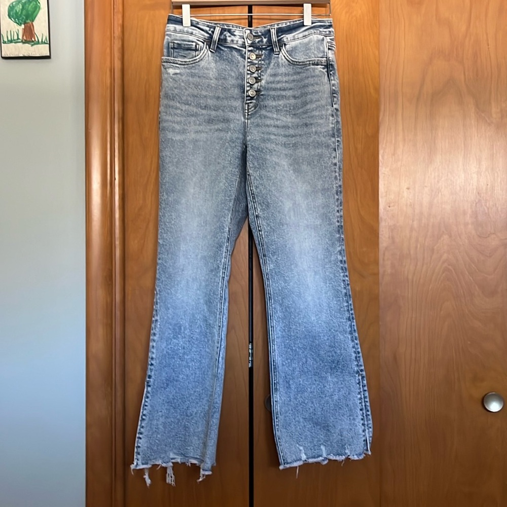 Flying monkey crop micro flare